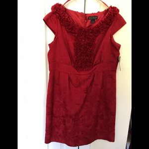 Red evening dress /cocktail size 18, new
